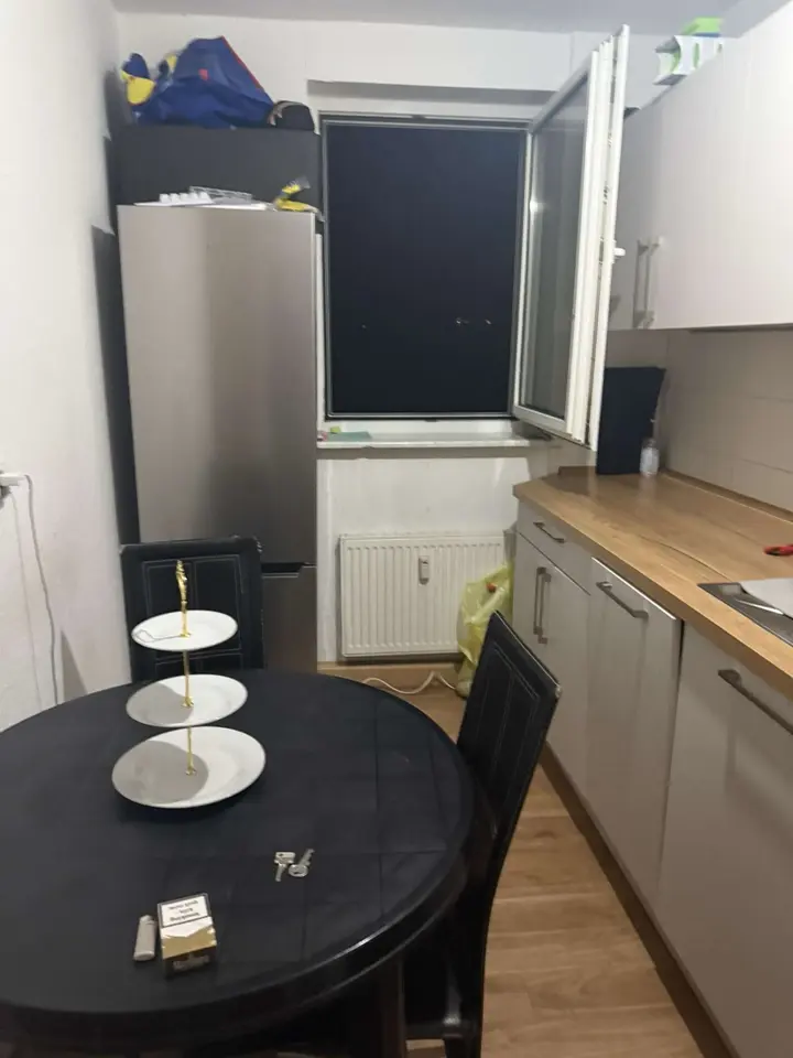 2 Zimmer Wohnung mit 100 m² in Zwickau – Bild 4