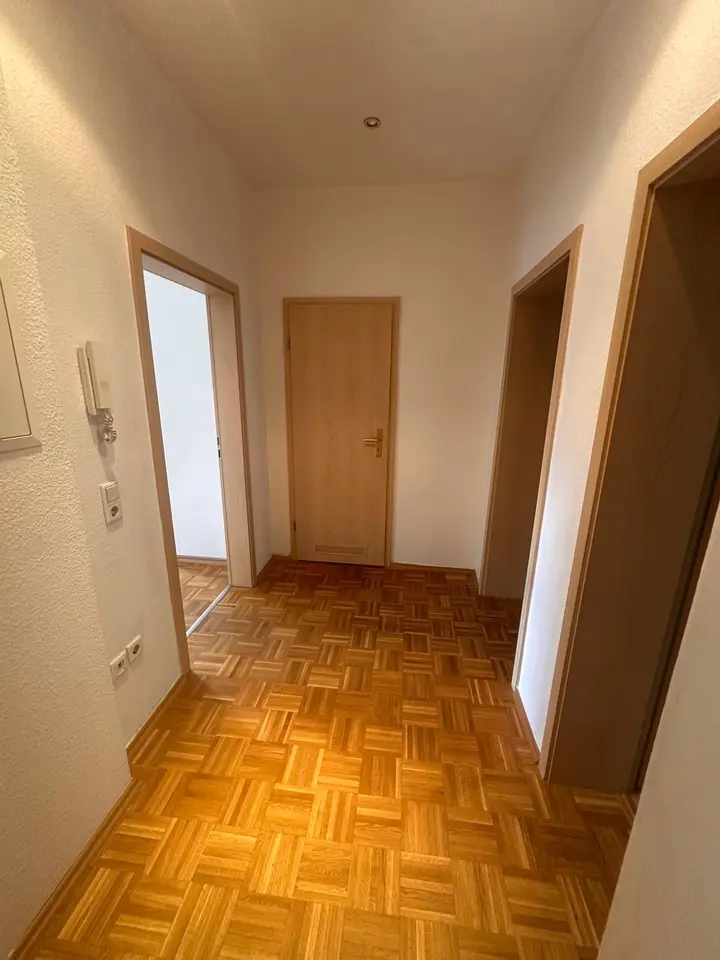2 Zimmer Wohnung mit 100 m² in Zwickau – Bild 8