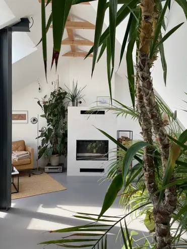 6 Zimmer Wohnung mit 180 m² in Hannover – Bild 1