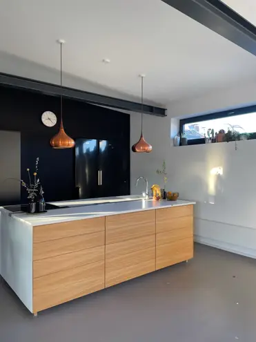 6 Zimmer Wohnung mit 180 m² in Hannover – Bild 2