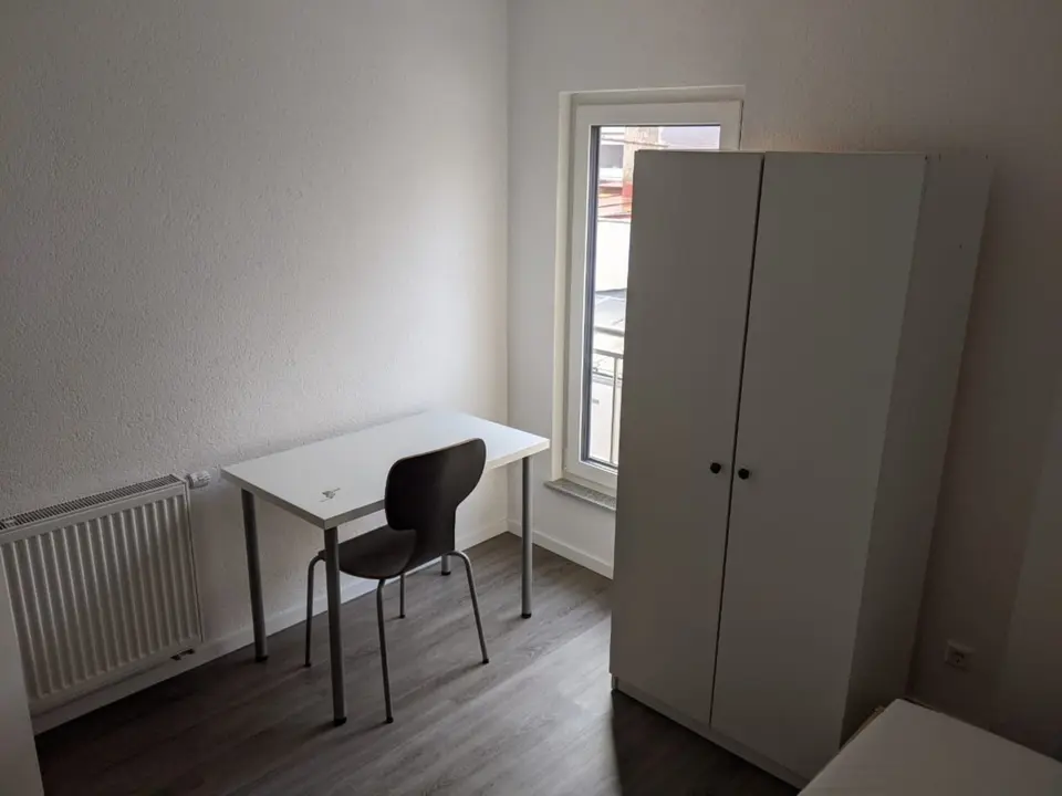 4 Zimmer Wohnung mit 10 m² in Sindelfingen – Bild 3