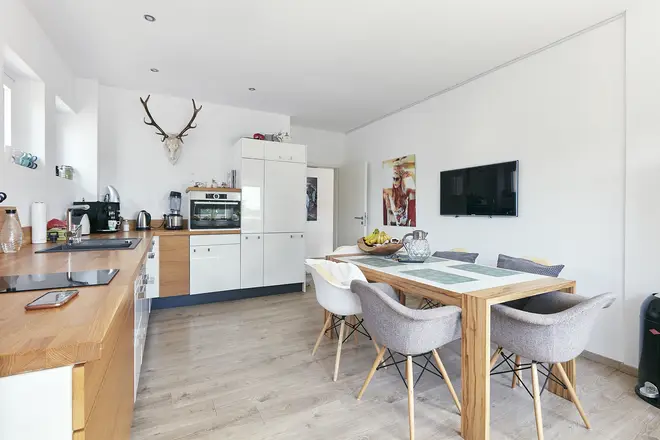 3 Zimmer Wohnung mit 107 m² in Solingen – Bild 4