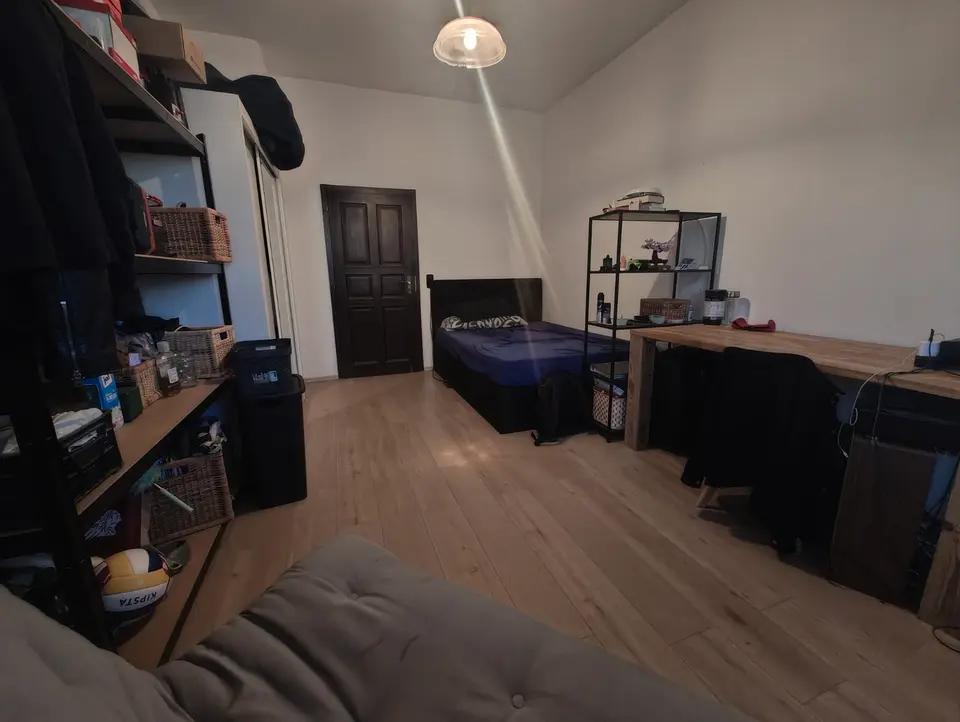 WG-Zimmer mit 80 m² in Stuttgart – Bild 1