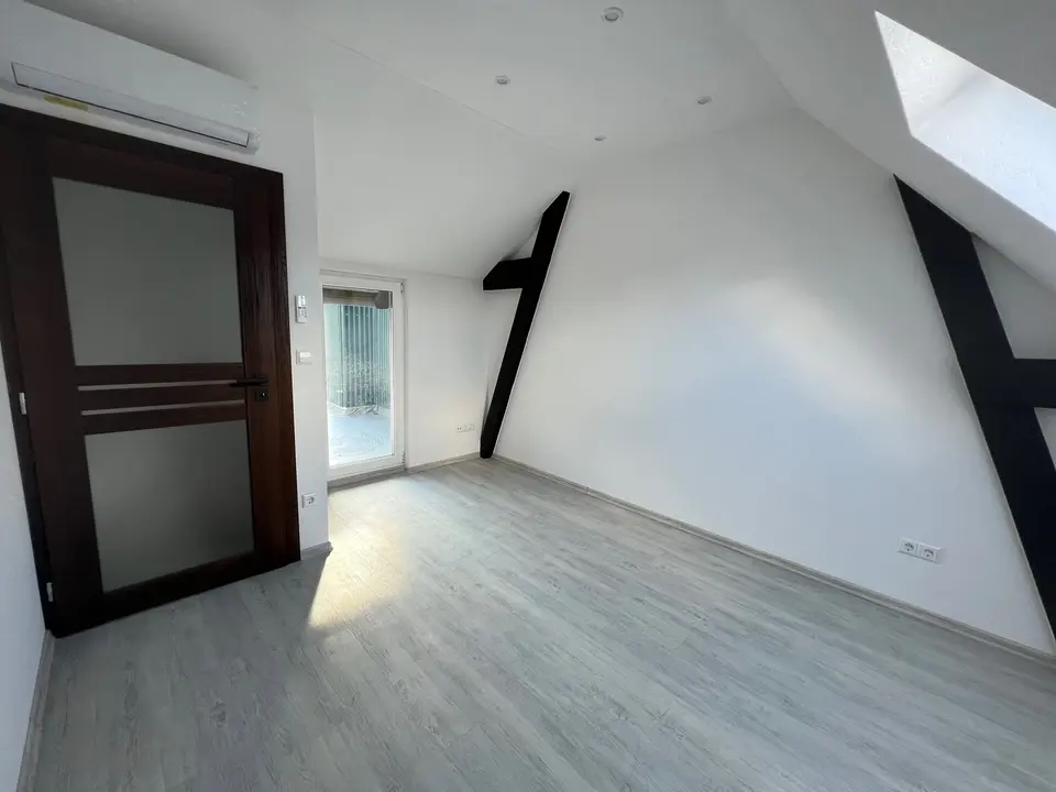 4 Zimmer Wohnung mit 120 m² in Helmstedt – Bild 3