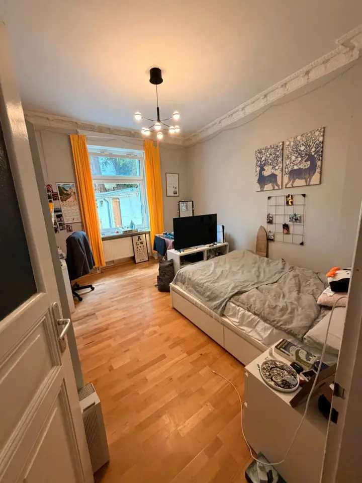 17 Zimmer Wohnung mit 78 m² in Wiesbaden – Bild 1