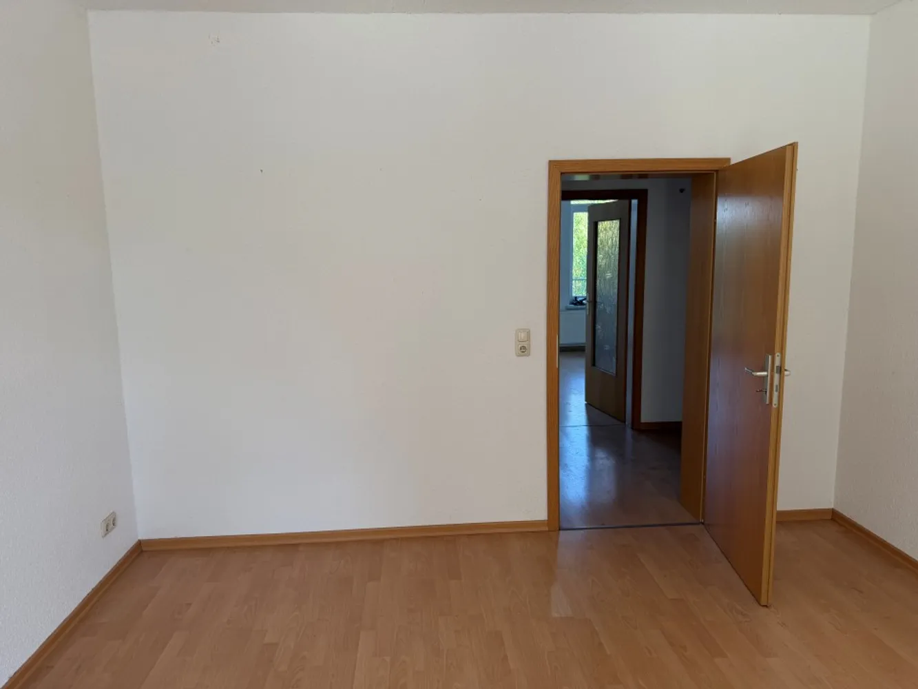 2 Zimmer Wohnung mit 55 m² in Plauen – Bild 12