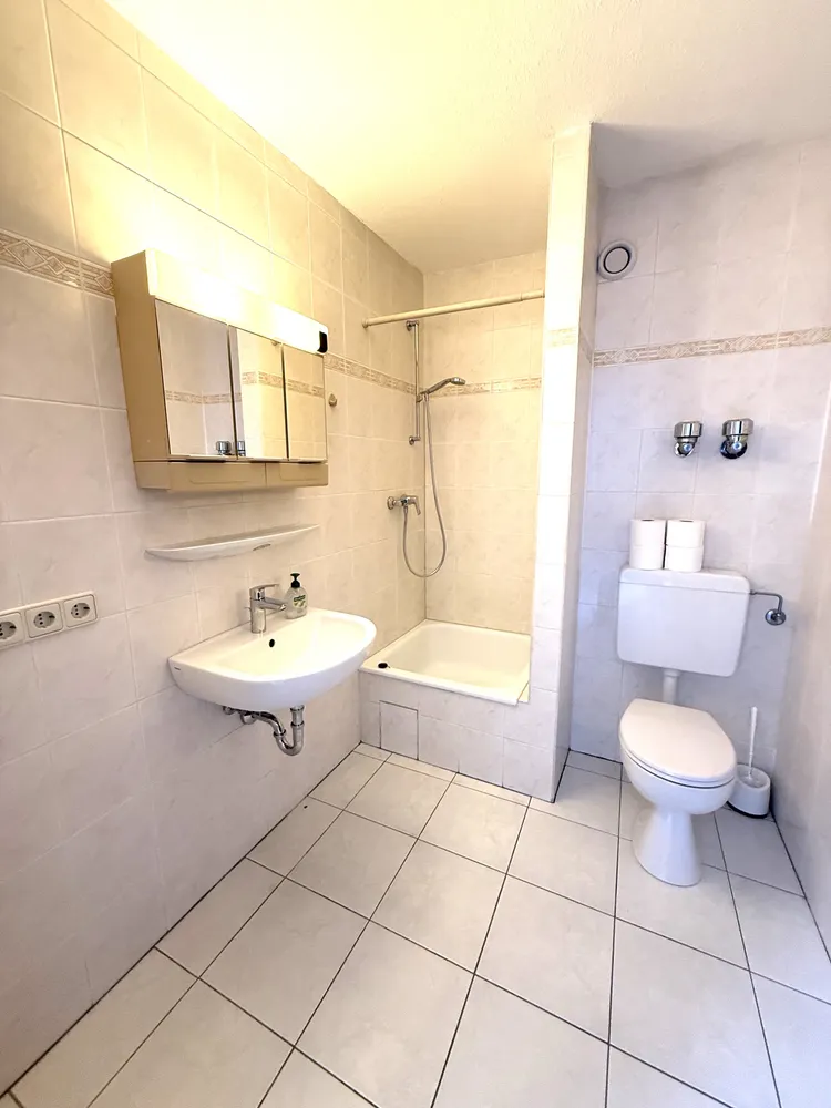 1 Zimmer Wohnung mit 39 m² in Karlsruhe – Bild 6