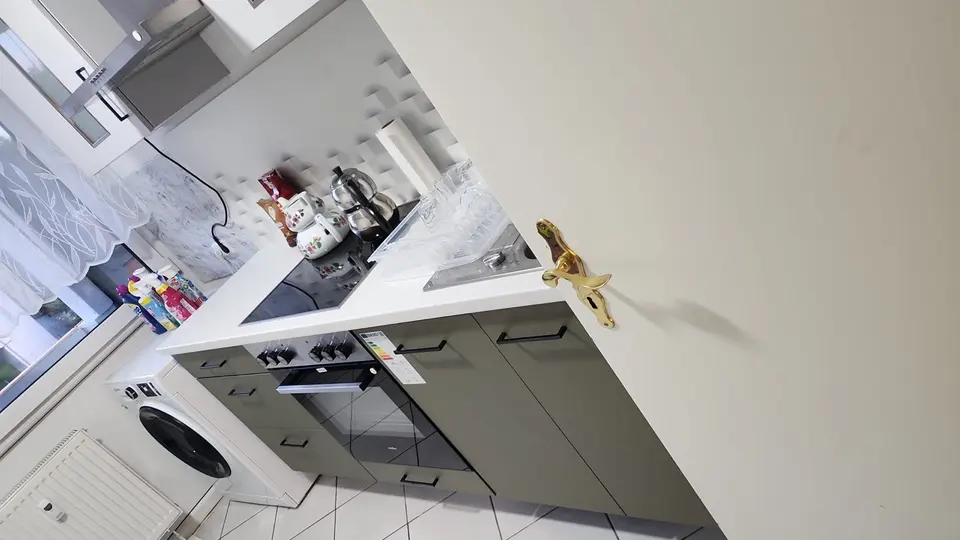 WG-Zimmer mit 80 m² in Troisdorf – Bild 2