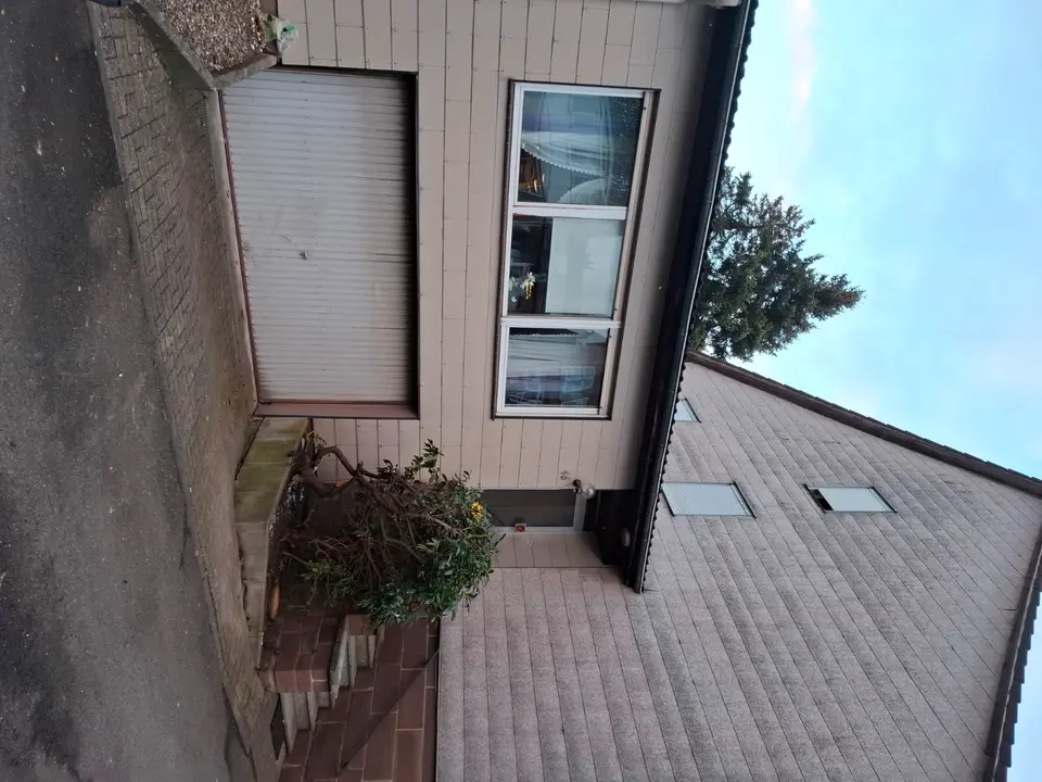 6 Zimmer Haus mit 140 m² in Einbeck – Bild 3