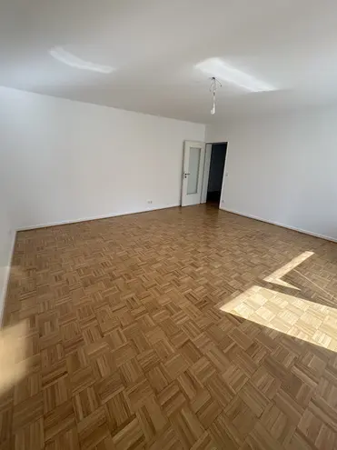 3 Zimmer Wohnung mit 91 m² in Düsseldorf – Bild 3
