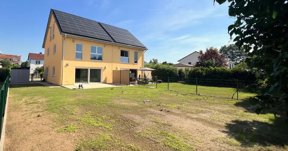 6 Zimmer Haus mit 158 m² in Leipzig – Bild 1
