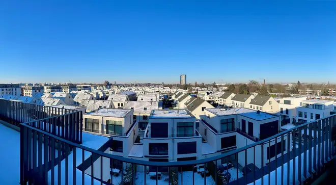 4 Zimmer Wohnung mit 151 m² in Düsseldorf – Bild 1