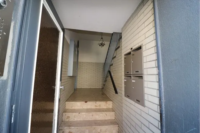 4 Zimmer Wohnung mit 73 m² in Krefeld – Bild 2