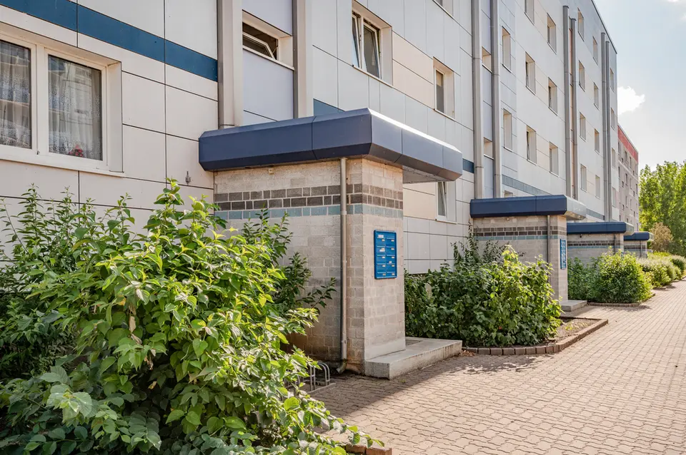 2 Zimmer Wohnung mit 41 m² in Neubrandenburg – Bild 2