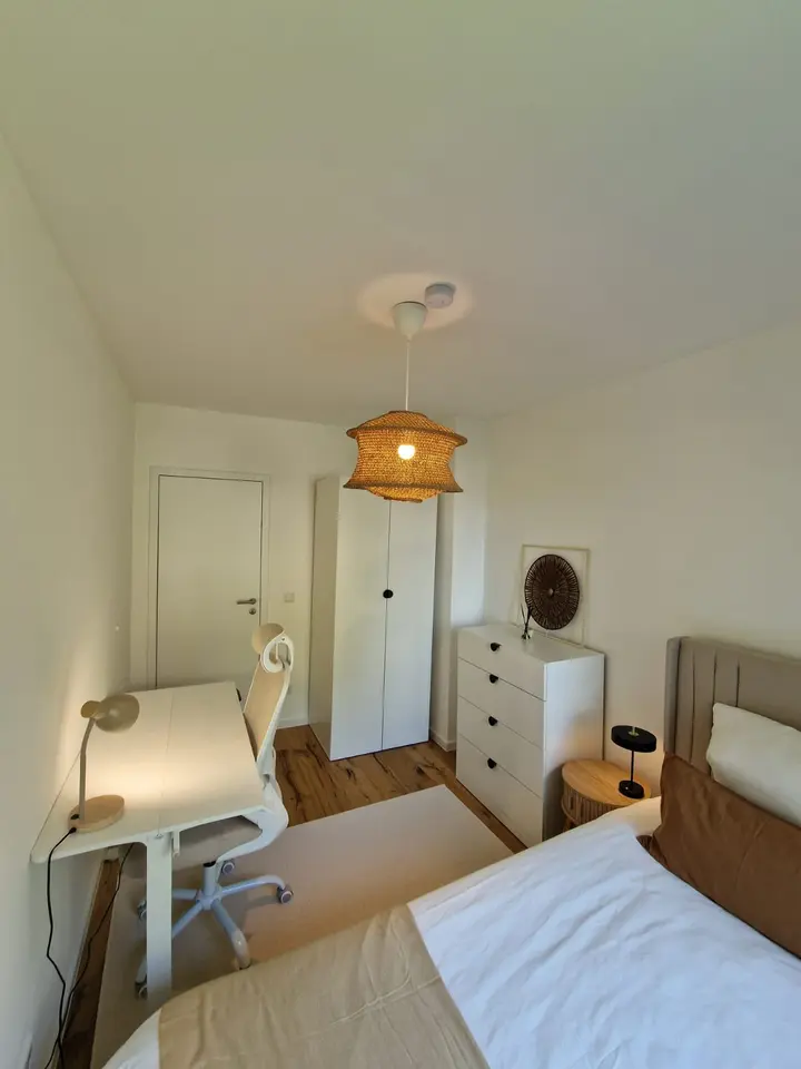 WG-Zimmer mit 58 m² in Düsseldorf – Bild 1