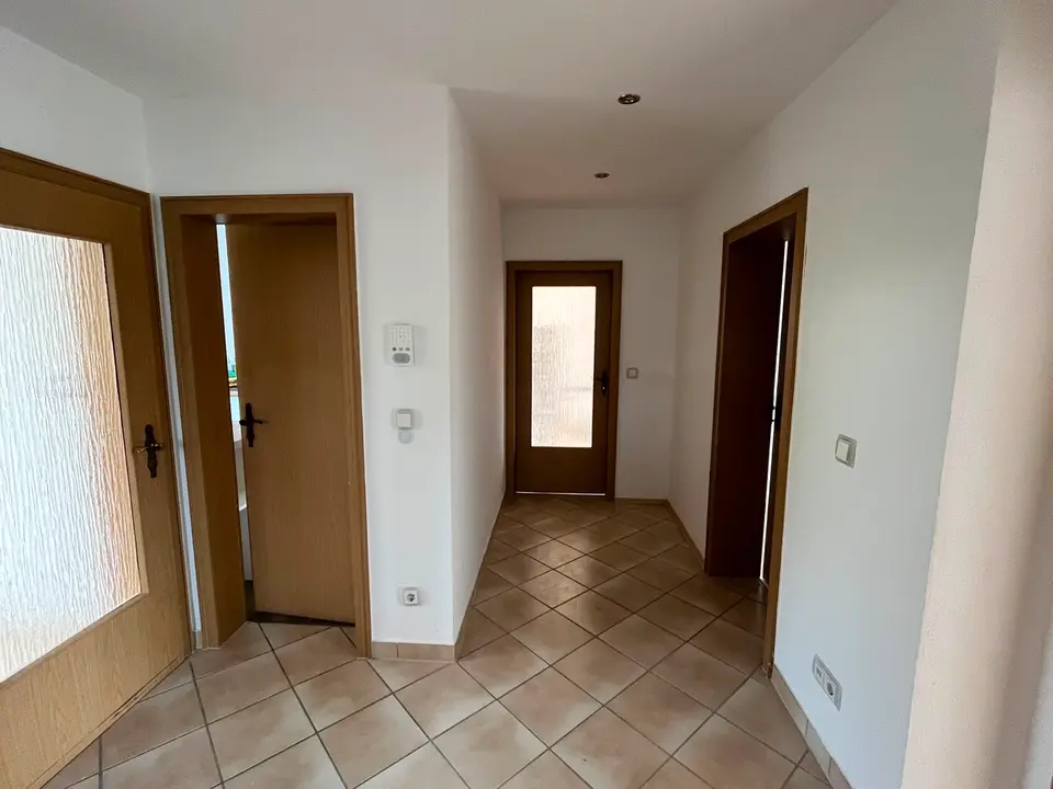 4 Zimmer Wohnung mit 100 m² in Fulda – Bild 3