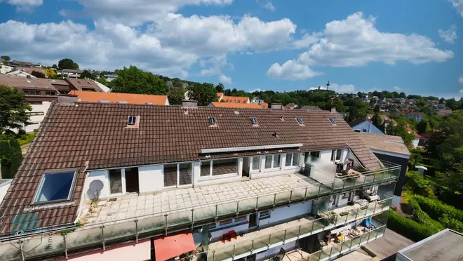 2 Zimmer Wohnung mit 107 m² in Wuppertal – Bild 1