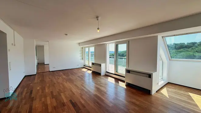 2 Zimmer Wohnung mit 107 m² in Wuppertal – Bild 3