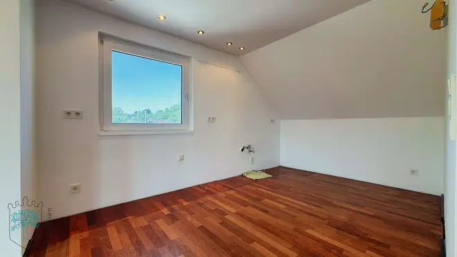 2 Zimmer Wohnung mit 107 m² in Wuppertal – Bild 6