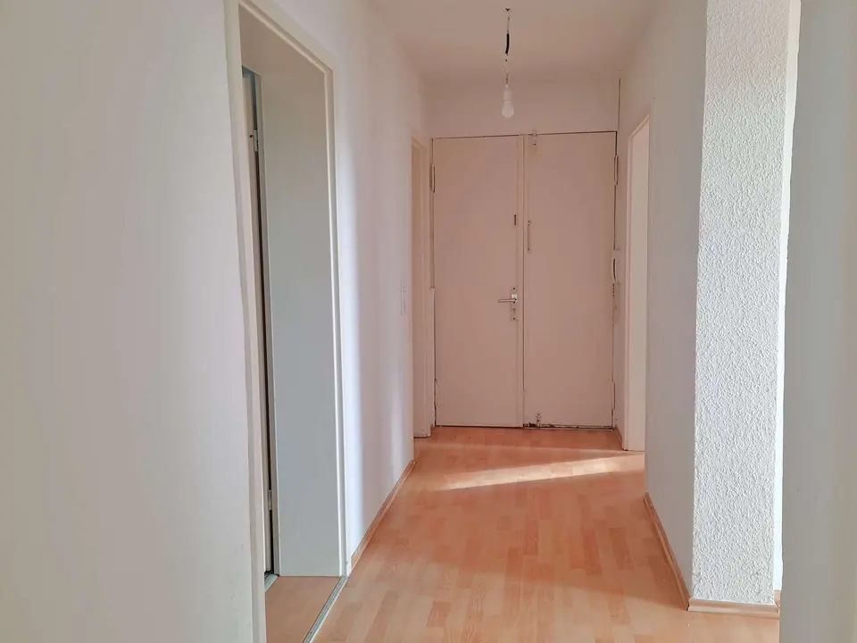 3 Zimmer Wohnung mit 82 m² in Wilhelmshaven – Bild 3
