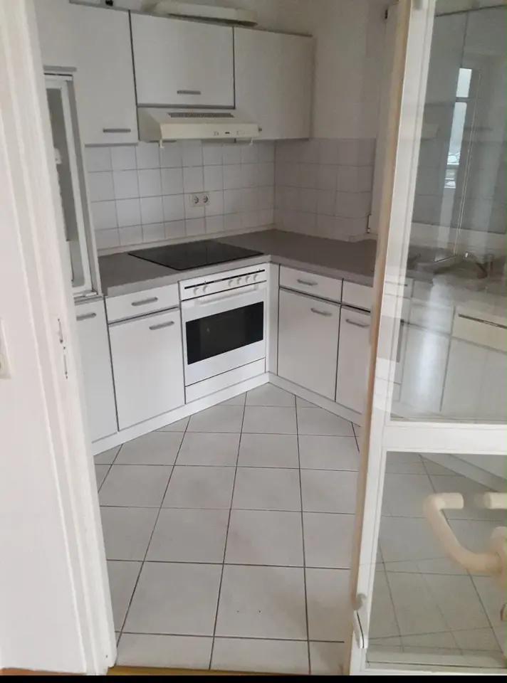 2 Zimmer Wohnung mit 79 m² in Schwerin – Bild 1