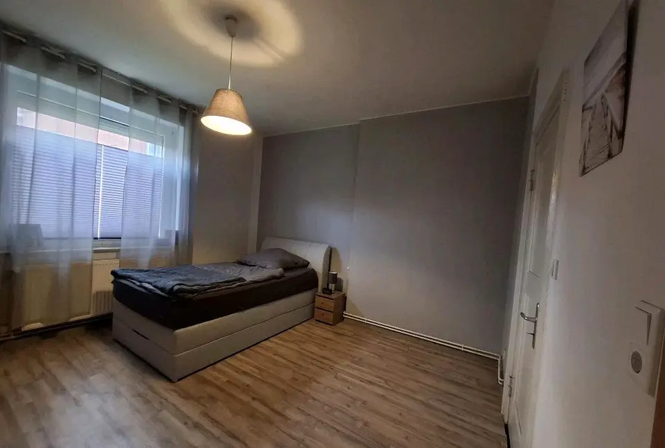 2 Zimmer Wohnung mit 74 m² in Emden – Bild 3