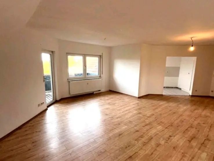 4 Zimmer Wohnung mit 110 m² in Sangerhausen – Bild 1
