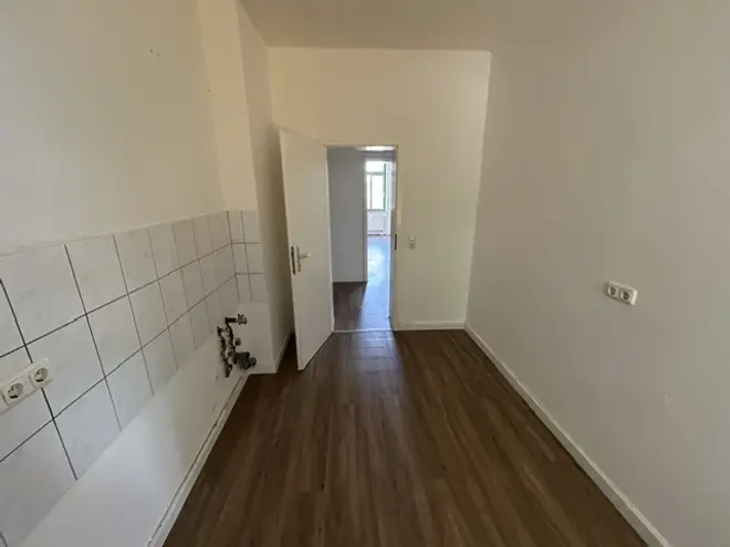 3 Zimmer Wohnung mit 70 m² in Chemnitz – Bild 2