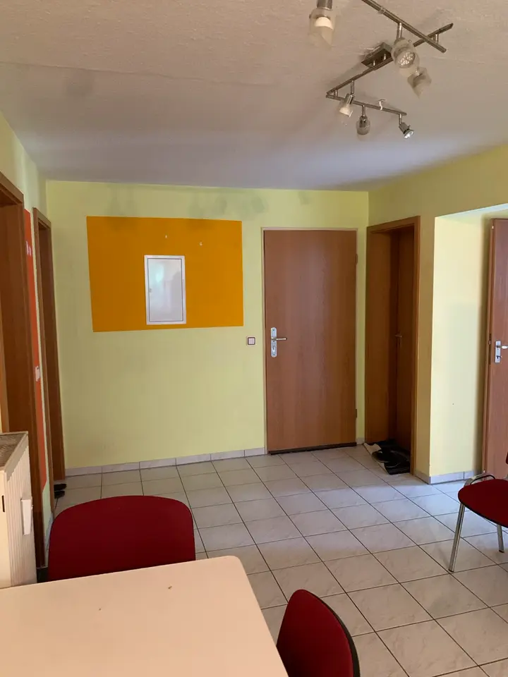 WG-Zimmer mit 11 m² in Karlsruhe – Bild 8
