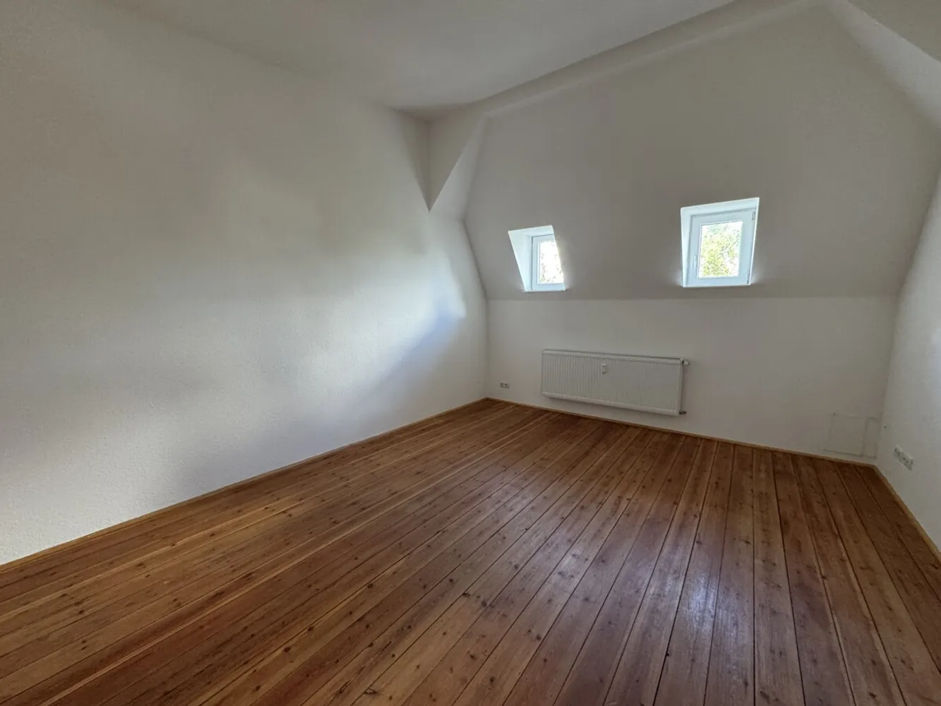 4 Zimmer Wohnung mit 116 m² in Lübeck – Bild 8