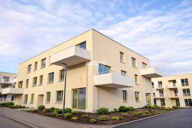 3 Zimmer Wohnung mit 98 m² in Erfurt – Bild 1