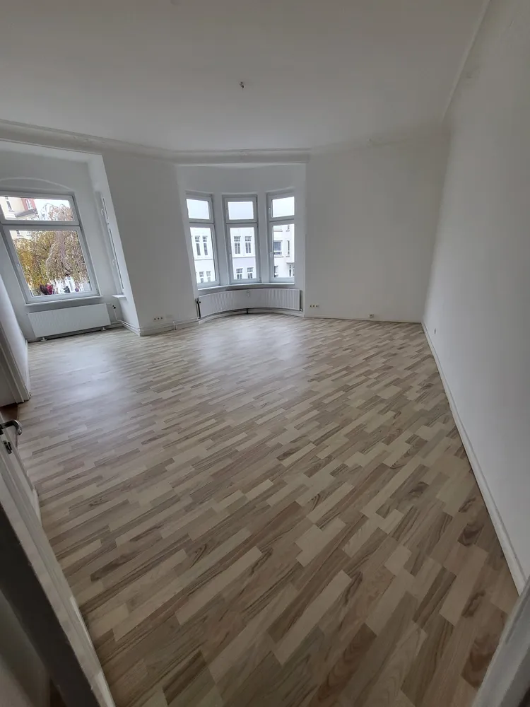 4 Zimmer Wohnung mit 145 m² in Flensburg – Bild 1