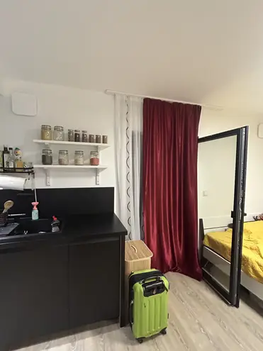 1 Zimmer Wohnung mit 27 m² in Frankfurt am Main – Bild 2