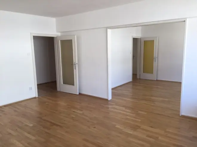 4 Zimmer Wohnung mit 103 m² in Düsseldorf – Bild 11