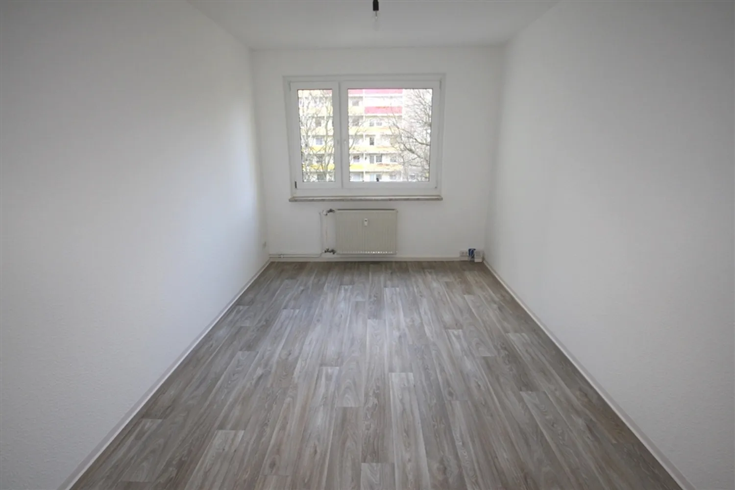 4 Zimmer Wohnung mit 103 m² in Gera – Bild 10