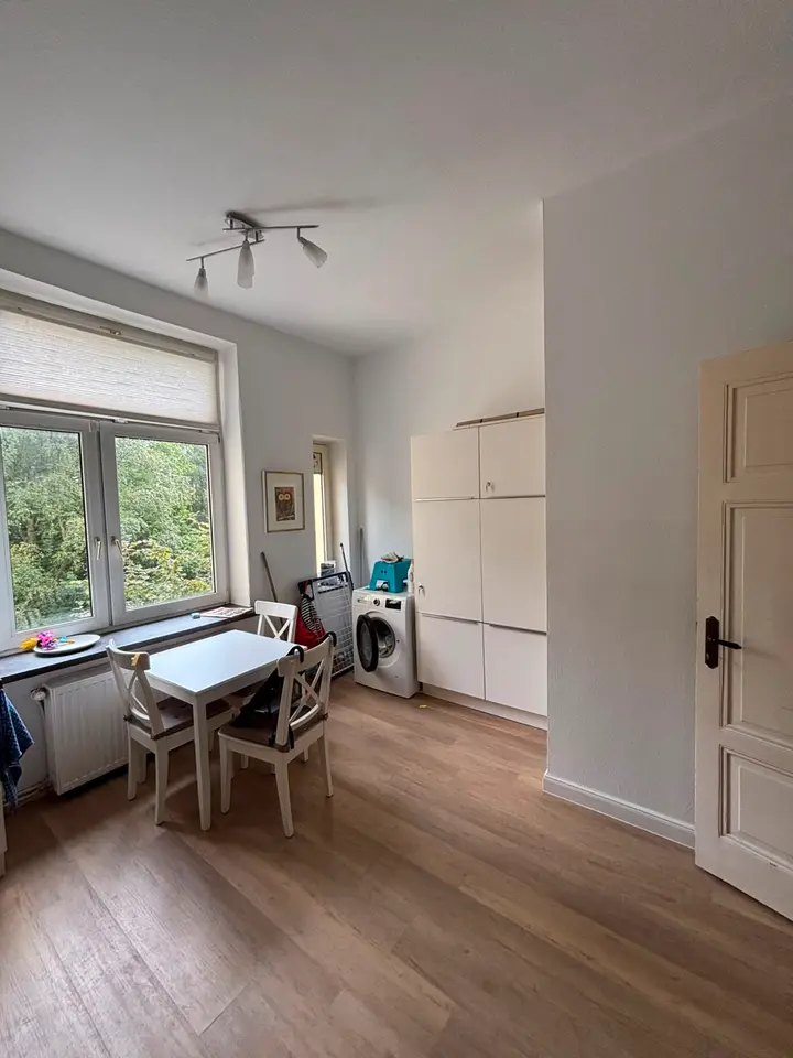 5 Zimmer Wohnung mit 145 m² in Wilhelmshaven – Bild 2