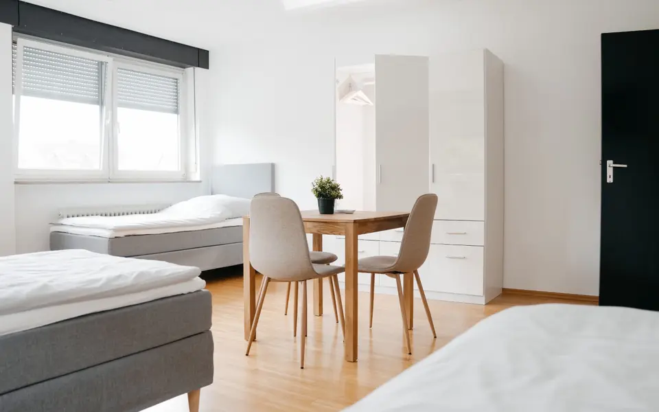 WG-Zimmer mit 140 m² in Fellbach – Bild 1