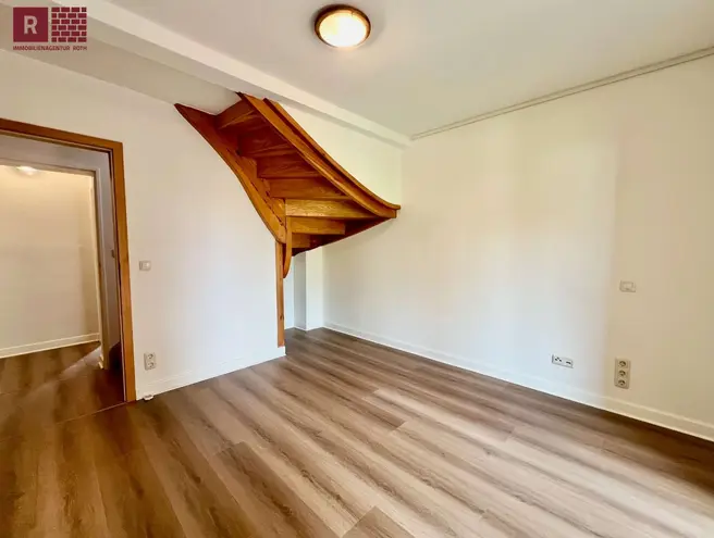 6 Zimmer Haus mit 110 m² in Frankfurt am Main – Bild 10
