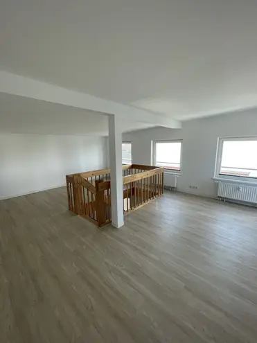 4 Zimmer Wohnung mit 155 m² in Rostock – Bild 1