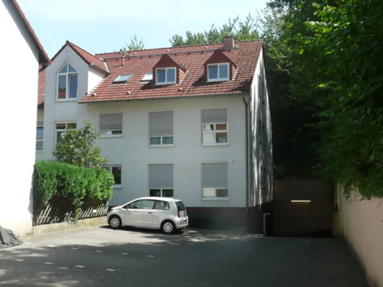 4 Zimmer Wohnung mit 97 m² in Wiesbaden – Bild 1