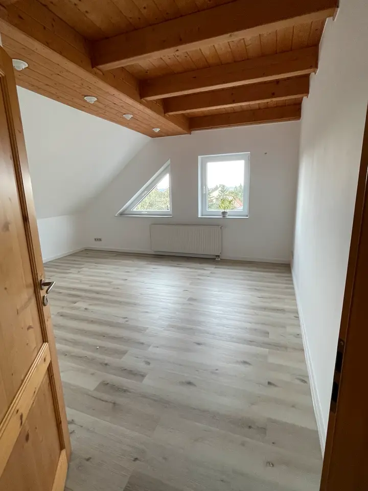 4 Zimmer Wohnung mit 160 m² in Stendal – Bild 3