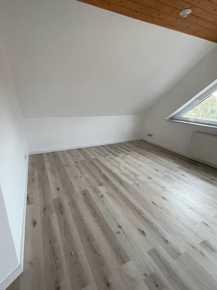4 Zimmer Wohnung mit 160 m² in Stendal – Bild 4