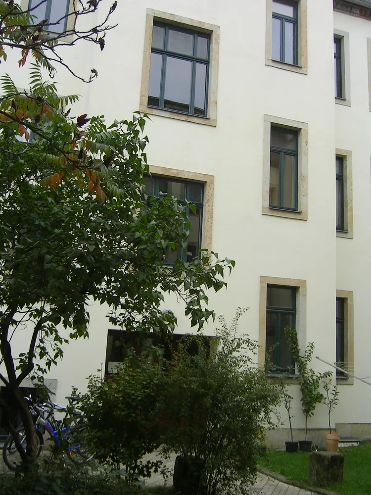 2 Zimmer Wohnung mit 70 m² in Dresden – Bild 3