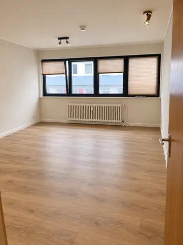 1 Zimmer Wohnung mit 34 m² in Krefeld – Bild 1