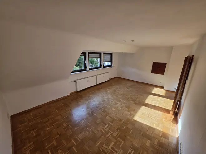 3 Zimmer Wohnung mit 76 m² in Essen – Bild 2