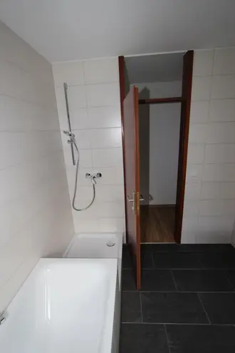 4 Zimmer Wohnung mit 85 m² in Stuttgart – Bild 3