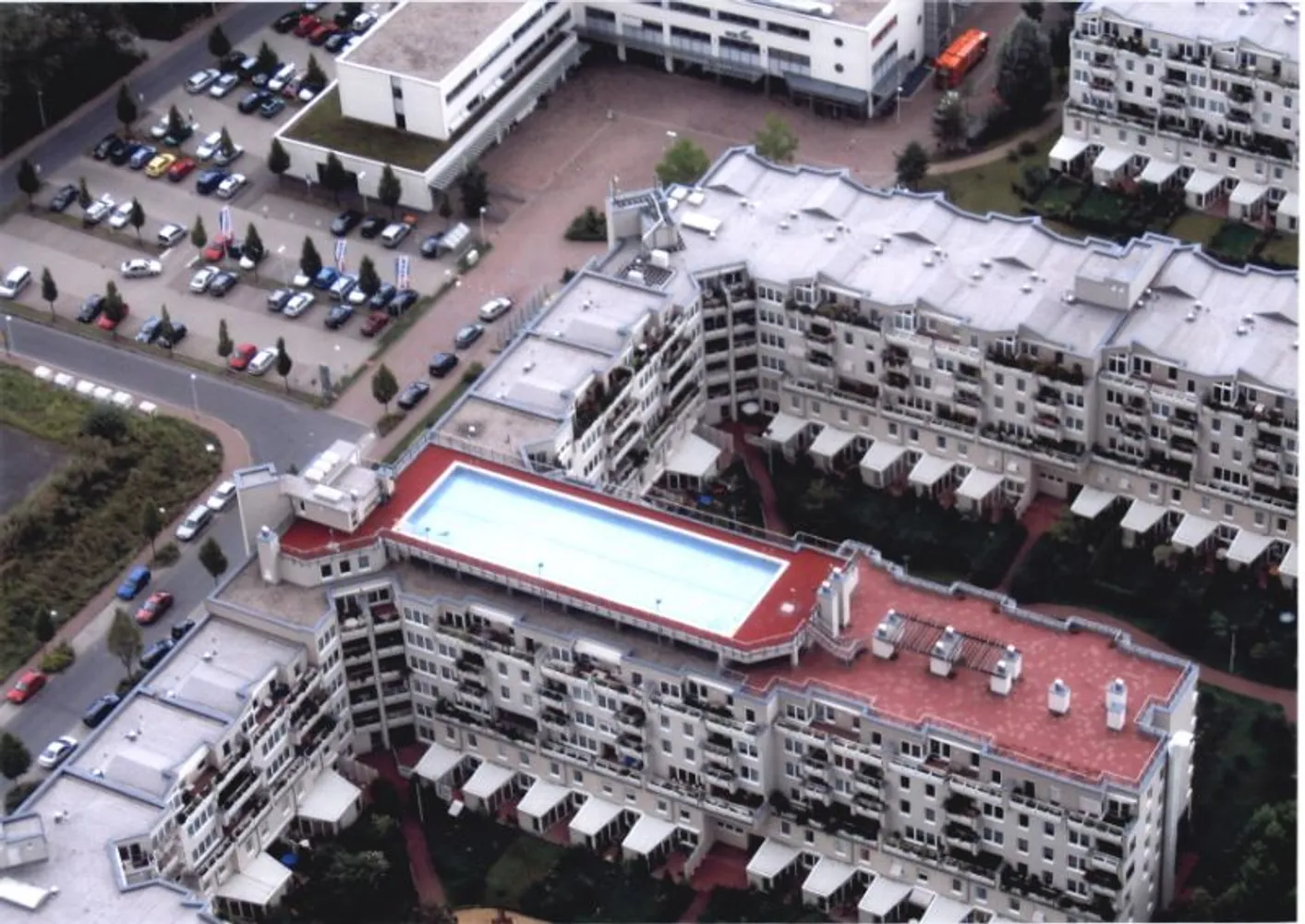 2 Zimmer Wohnung mit 73 m² in Dresden – Bild 2