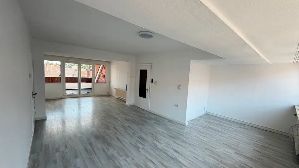 3 Zimmer Wohnung mit 90 m² in Emden – Bild 1