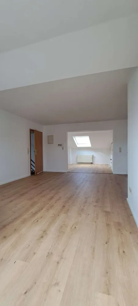 2 Zimmer Wohnung mit 54 m² in Kaiserslautern – Bild 2