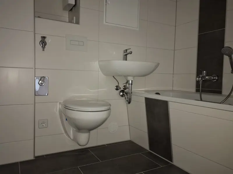 3 Zimmer Wohnung mit 56 m² in Plauen – Bild 5